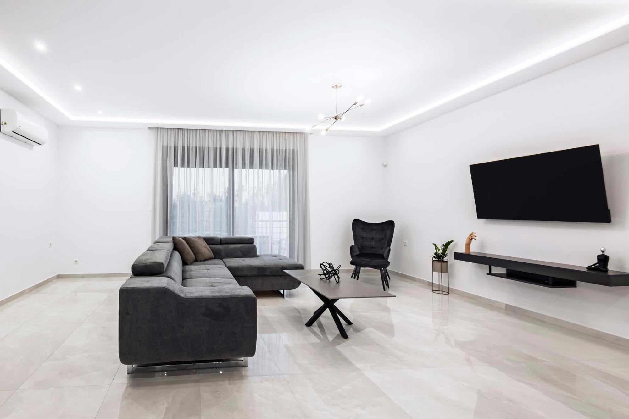 Ramo Luxury Villa Kremastí